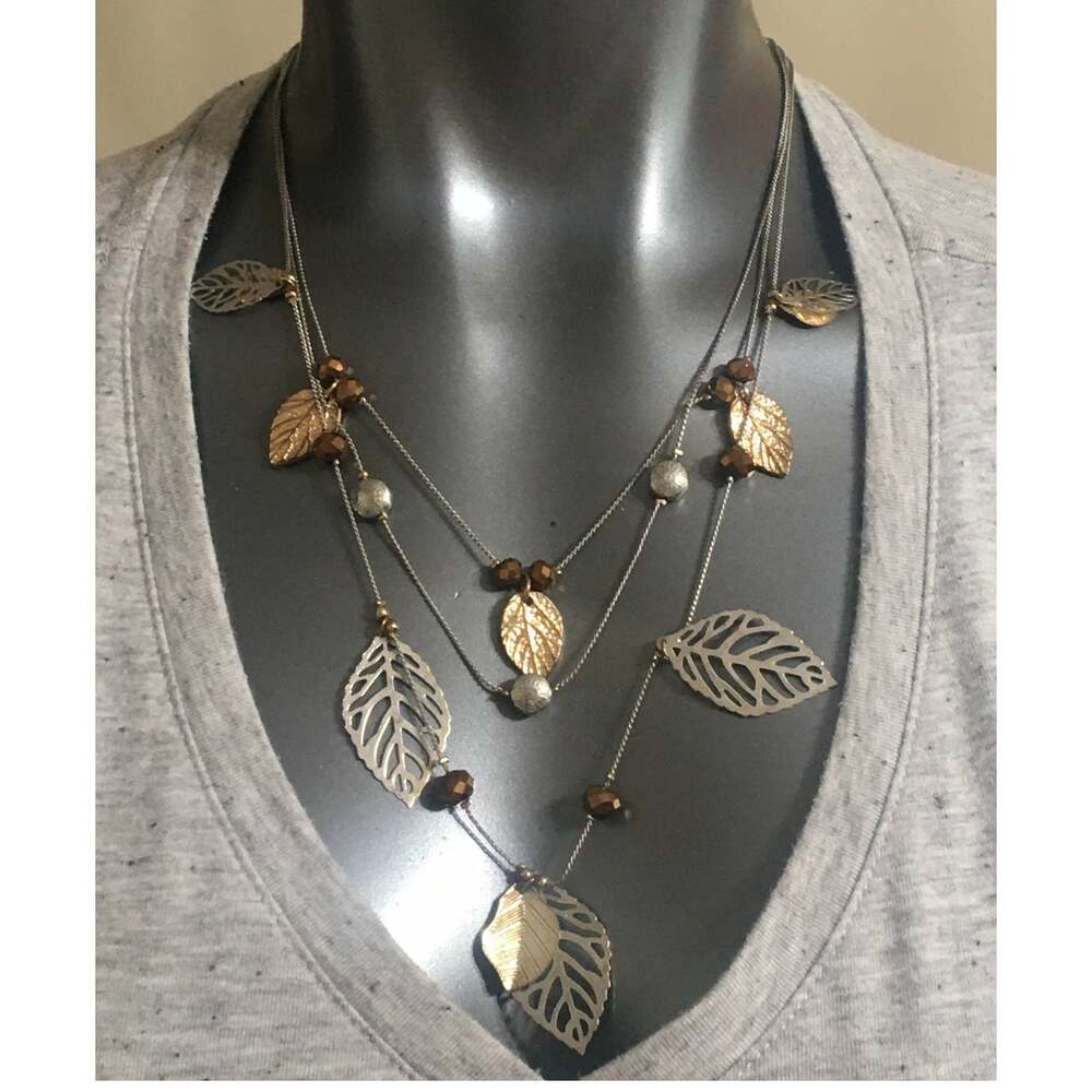 Necklace 10 1/2" Chain 1 1/2" Leaf Pendant, Bronze & Silver Tone Leaves & Beads
